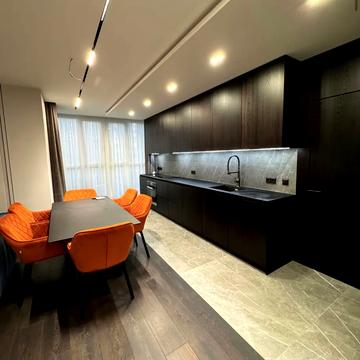 Микільсько-Слобідська вул., 8