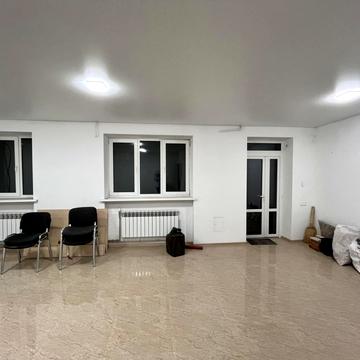 Зелена вул., 77