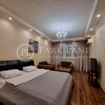 Миколи Бажана просп., 8-Б