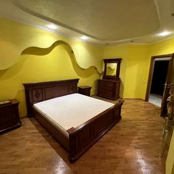 Плугова вул., 10