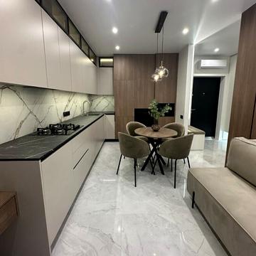 Цимбалістого, 13