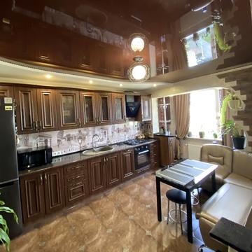 Садова вул., 22