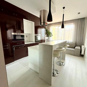 Добровольців вул. (Маршала Говорова), 10/6