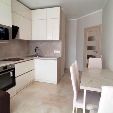 Родини Крістерів вул., 14