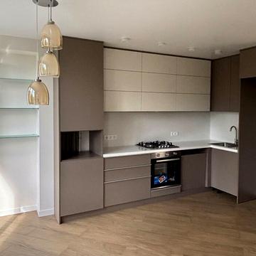 Чернівецька, 16