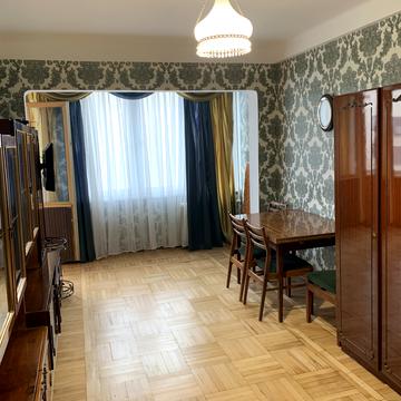 Амвросія Бучми бульв., 5/1