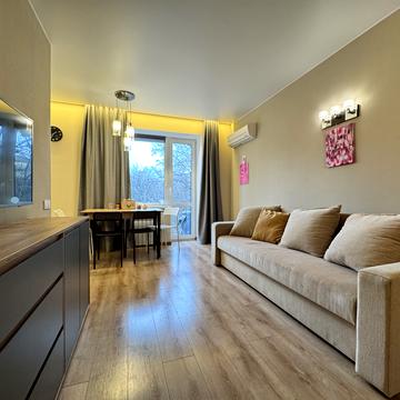 Михайла Бойчука вул. (Кіквідзе), 6