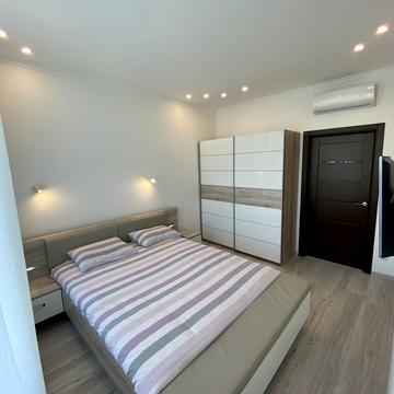 Велика Арнаутська вул., 2а/1