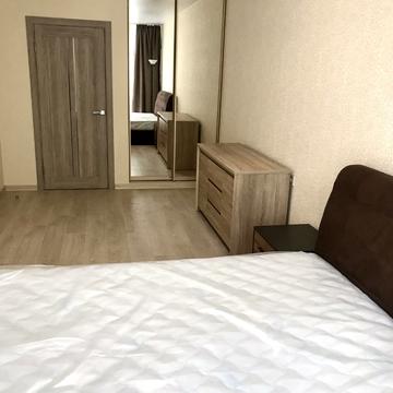 Родини Кістяківських вул., 4