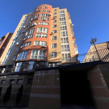 Родини Барвінських вул., 2