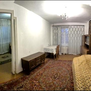 Центральний просп. (Леніна), 8б