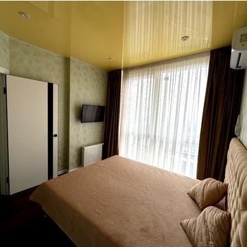 Зарічна вул., 6