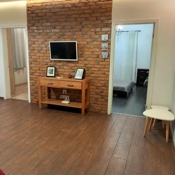 Спиридонівська вул., 12