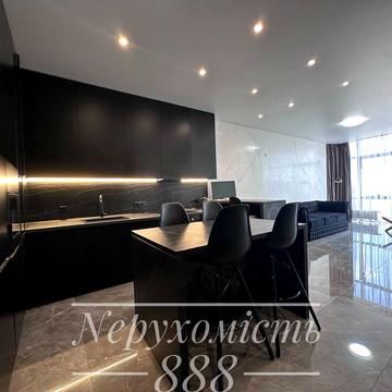 Олегівська вул., 1