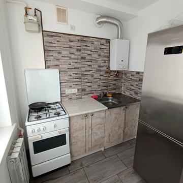 Слівенська вул., 13