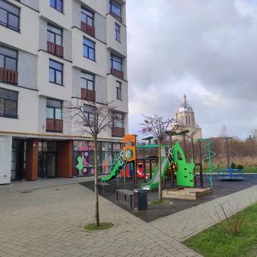 Професора Івана Ковалика вул., 1