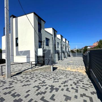 Пономарьова вул.