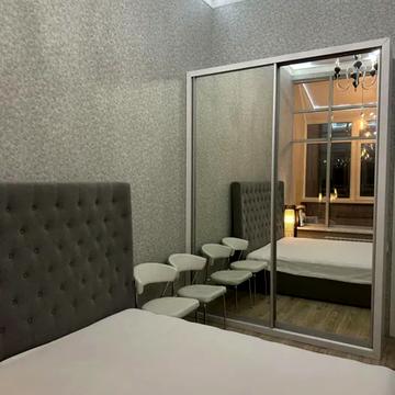 Володимира Івасюка просп. (Героїв Сталінграду), 2-Д