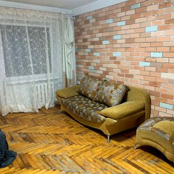 Центральний бульв., 14