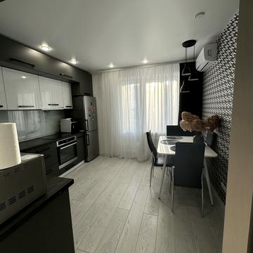 Сергія Данченка вул., 5