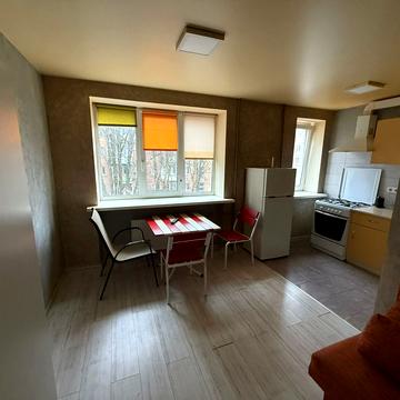 Парково-Сирецька вул. (Тимофія Шамрила), 5-Б