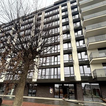 Романа Левицького вул., (Будинок 2)