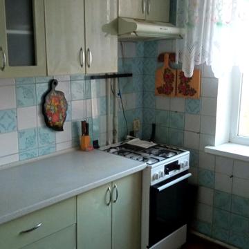 Олександра Махова вул. (Жолудєва), 8