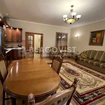 Дмитрівська вул., 9-11