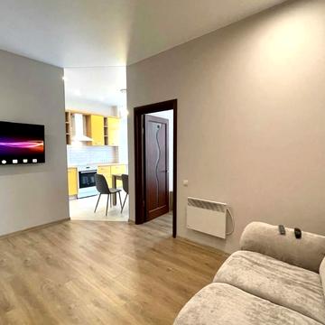 Центральна вул., (Будинок 3)