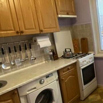 Володимира Івасюка просп. (Героїв Сталінграду), 44