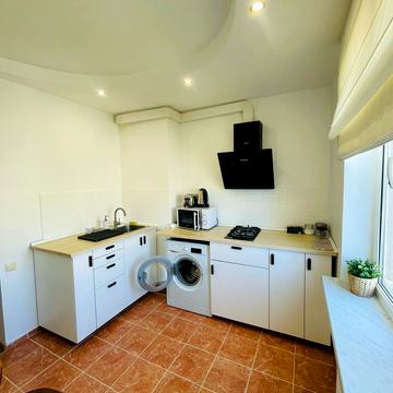 Сімї Глодан вул., 15