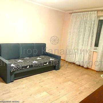 Василя Стуса вул., 9