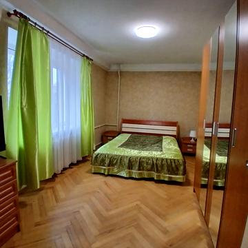 Новогоспітальна вул. (Щорса пров.), 5