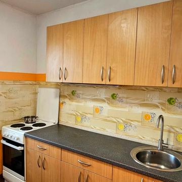 Миколи Садовського вул., 12