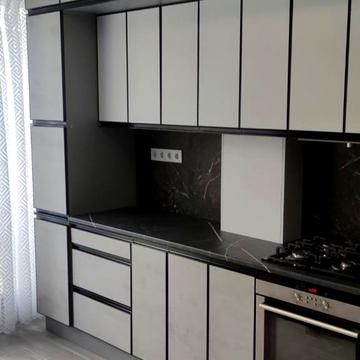 Дмитра Павличка вул., 33