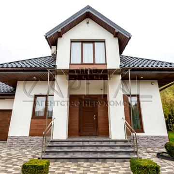 Центральна вул.