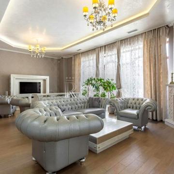 Петра Радченка вул., 16