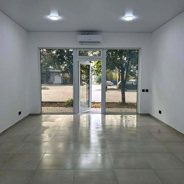 почаївська, 1