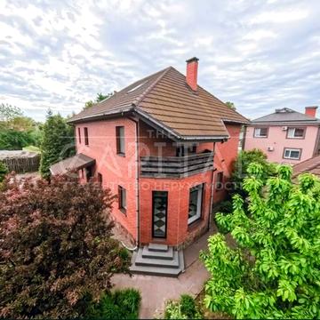 Покровська