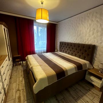 Мінеральна вул., 7-К