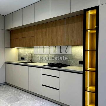 Миколи Вінграновського вул. (1 Травня)