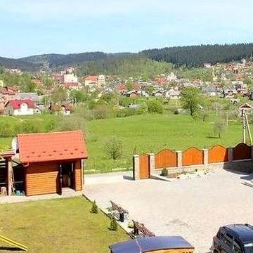 Євгена Коновальця вул., 15