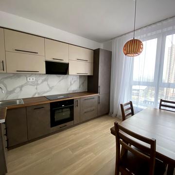 Набережно-Рибальська дорога вул., 27