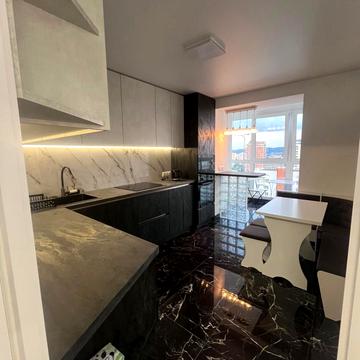 Кирила Студинського вул., 10