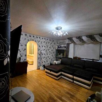 Антоновича вул. (Горького), 122