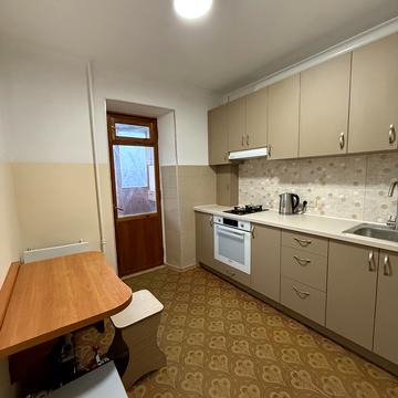 Архітектора Вербицького вул., 12