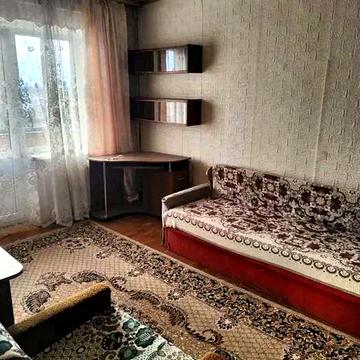 Богатирська вул., 18