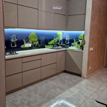 Демнянська вул., 3