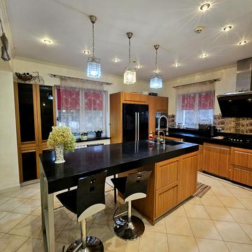 4-й провулок, 10