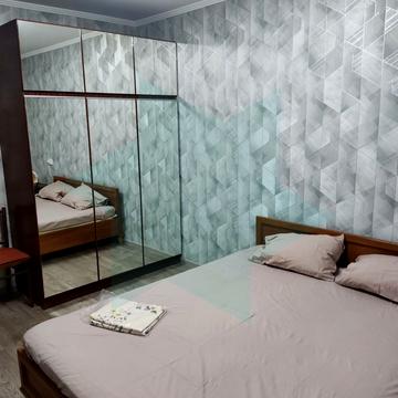 Любарського вул. (Білостоцького), 84-А